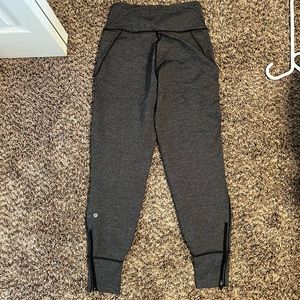 Lululemon joggers